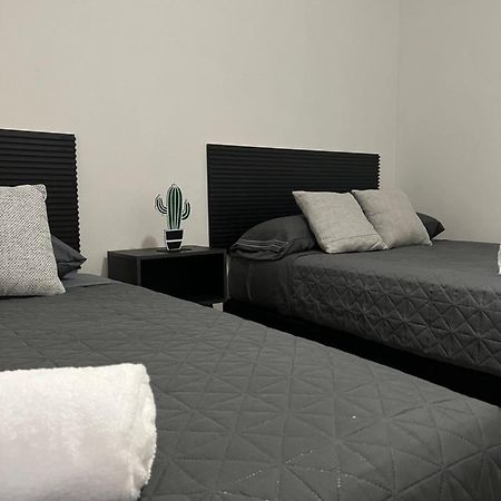 Hotel Tia Flora ليون المظهر الخارجي الصورة