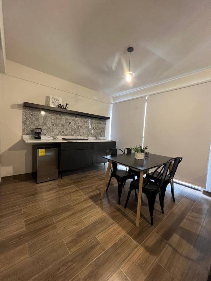 Hotel Tia Flora ليون المظهر الخارجي الصورة