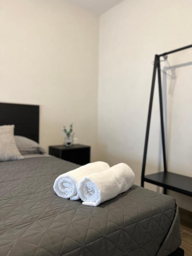 Hotel Tia Flora ليون المظهر الخارجي الصورة